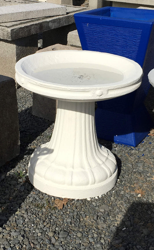 Classic Bird Bath No. 7
